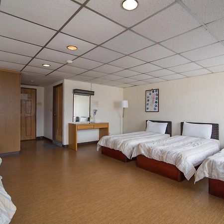 Hualien Youth Apartment Luaran gambar